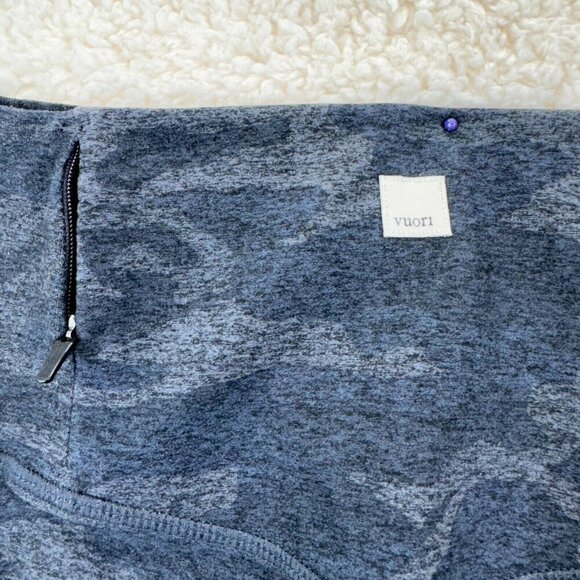 Vuori Camouflage Leggings Womens Size XS Mid Rise Activewear Pilates Yoga Logo - Picture 4 of 8